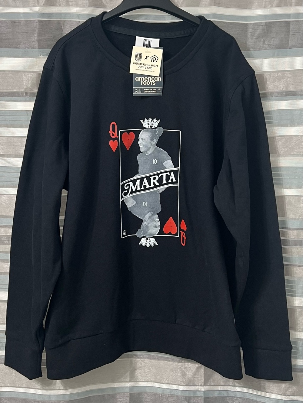American Roots Black 'Marta' Queen of Football Graphic Crewneck Sweatshirt